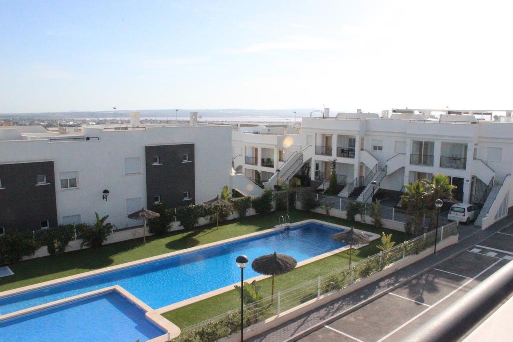 Vista Bella Apartamento Torrevieja Quarto foto